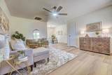 636 Highview Road - Photo 5