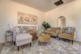636 Highview Road - Photo 7