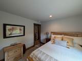 684 Falcon Way - Photo 27