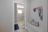 305 Sandstone Court - Photo 21