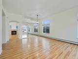 410 Comstock Drive - Photo 3