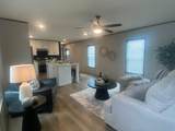 406 Lois Street - Photo 2