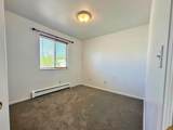 572 Villa Street - Photo 14