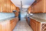 658 Young Street - Photo 3