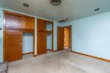 3253 1/2 Collyer Avenue - Photo 16