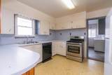 3253 1/2 Collyer Avenue - Photo 5