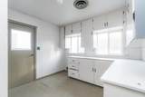 3253 1/2 Collyer Avenue - Photo 7