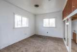 3253 1/2 Collyer Avenue - Photo 9