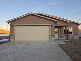 660 Nuvue Street - Photo 2