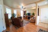 1111 Daisy Lane - Photo 6