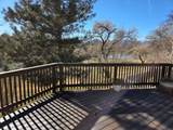 1045 Lakeside Drive - Photo 4