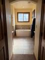 923 Vista Court - Photo 29