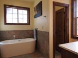 923 Vista Court - Photo 30