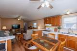 413 1/2 Lark Court - Photo 9