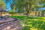 585 Valley Drive - Photo 18