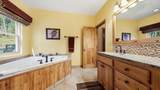 702 Crest Drive - Photo 16