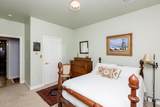 2326 Knoll Circle - Photo 26