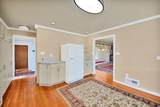 225 Sunset Hills - Photo 15
