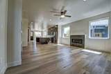 921 Caledonia Court - Photo 4