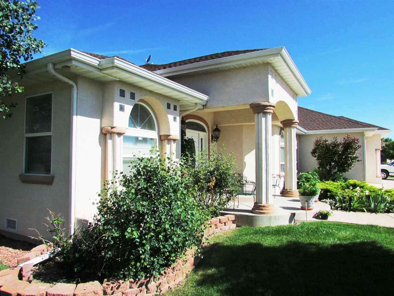 559 Cobble Drive - Photo 1