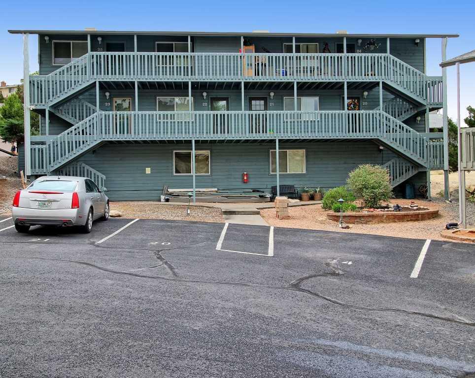 406 Ridges Boulevard - Photo 1
