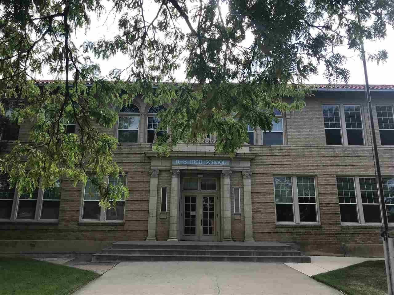 310 7th Street - Photo 1