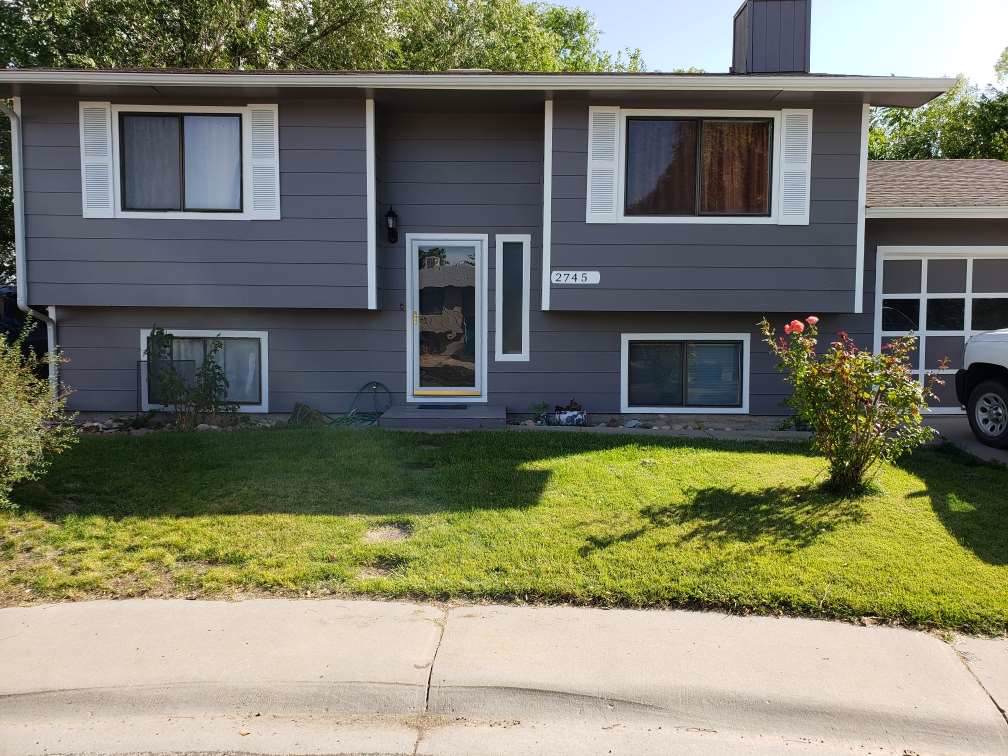 2745 Parkwood Drive - Photo 1