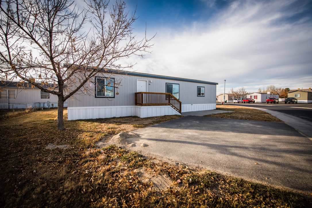 424 32 Road - Photo 1 424 32 Road - Photo 1