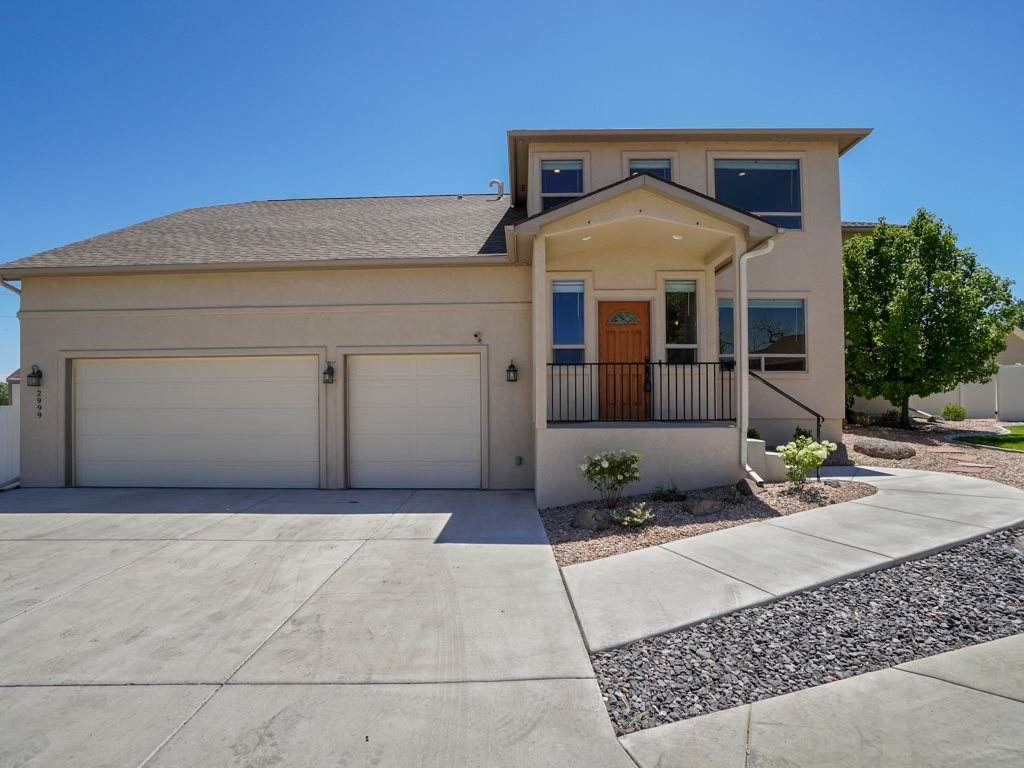 2999 Black Hawk Way - Photo 1