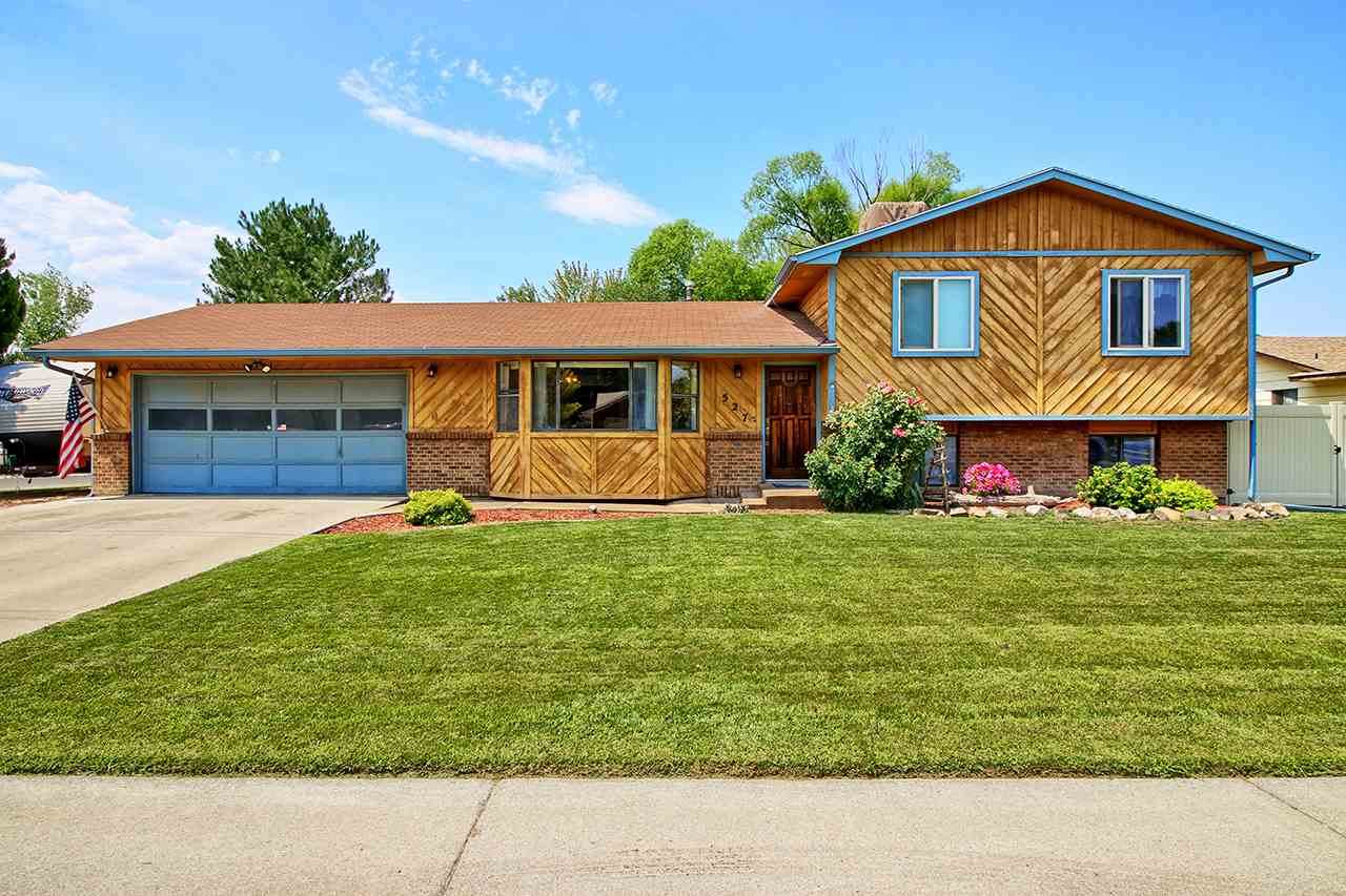 527 Kirby Drive - Photo 1