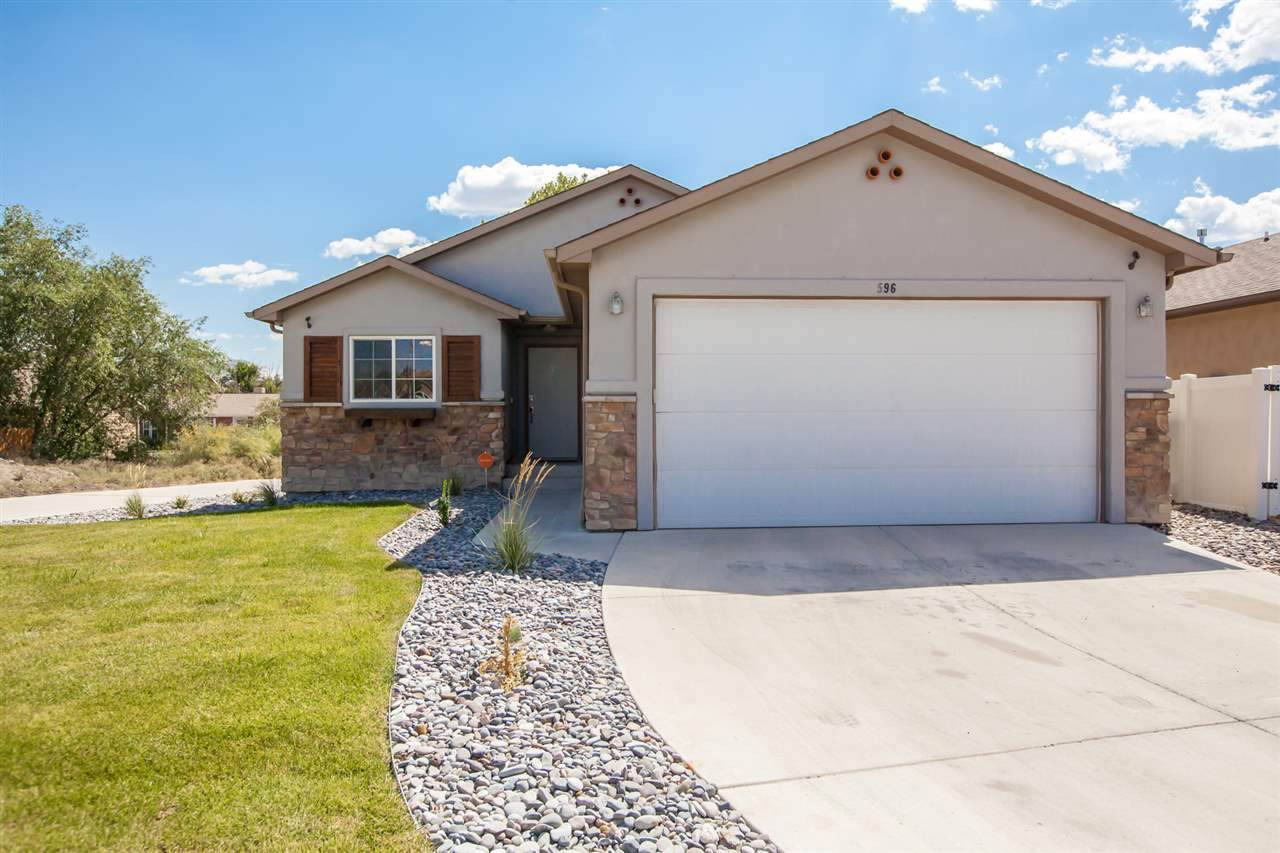 596 Sinatra Way - Photo 1