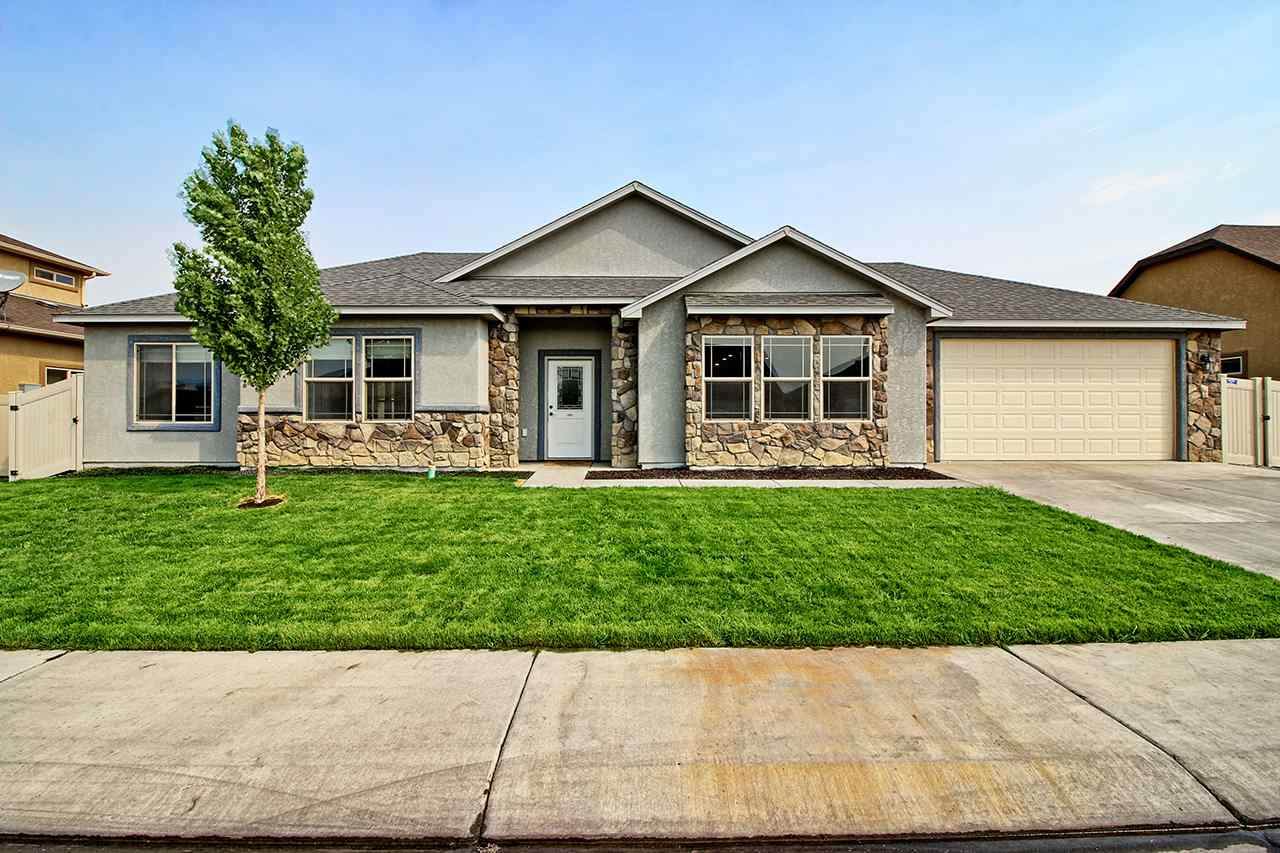 2476 Demense Avenue - Photo 1