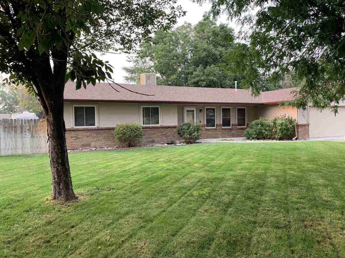 2682 Malibu Drive - Photo 1