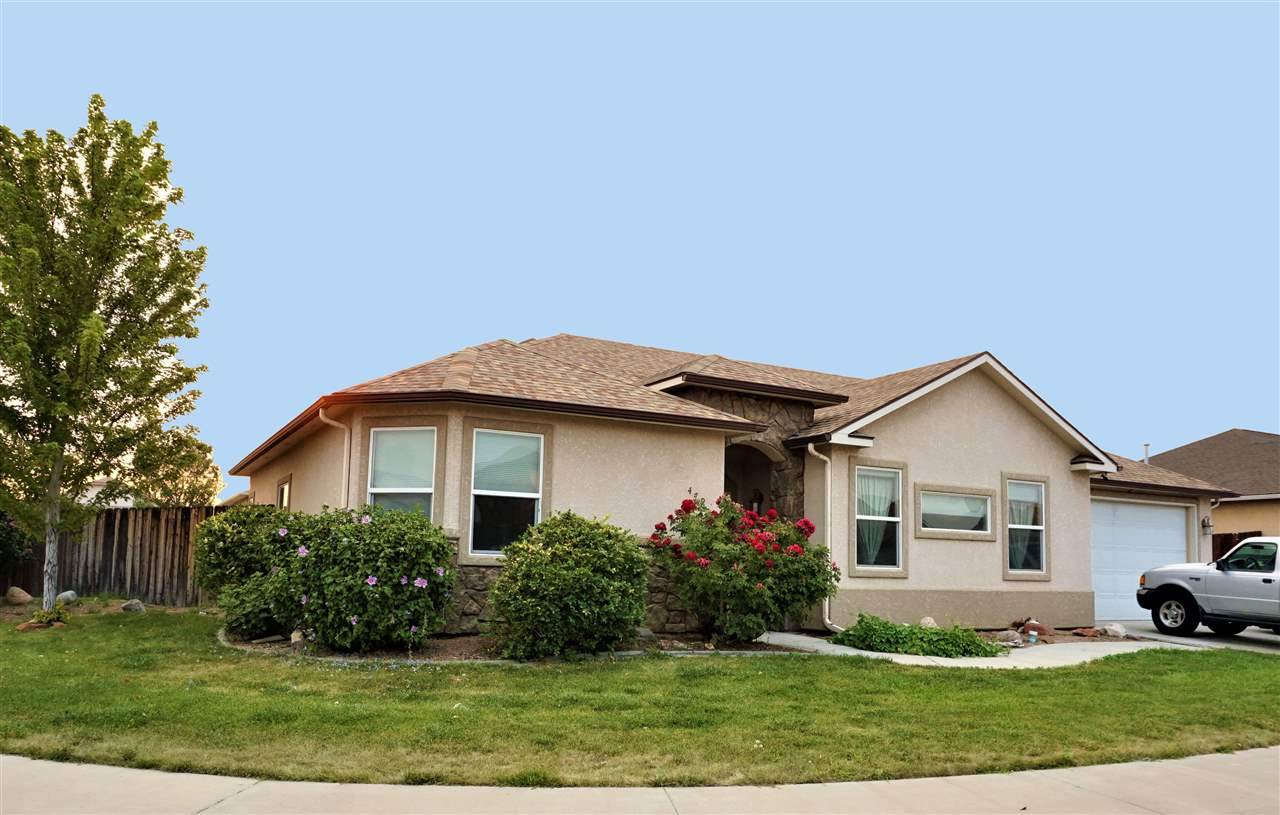 479 Chatfield Circle - Photo 1