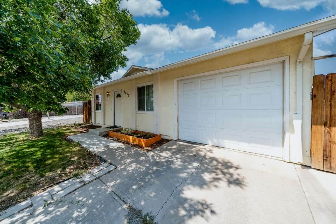 3037 Wedgewood Avenue - Photo 1