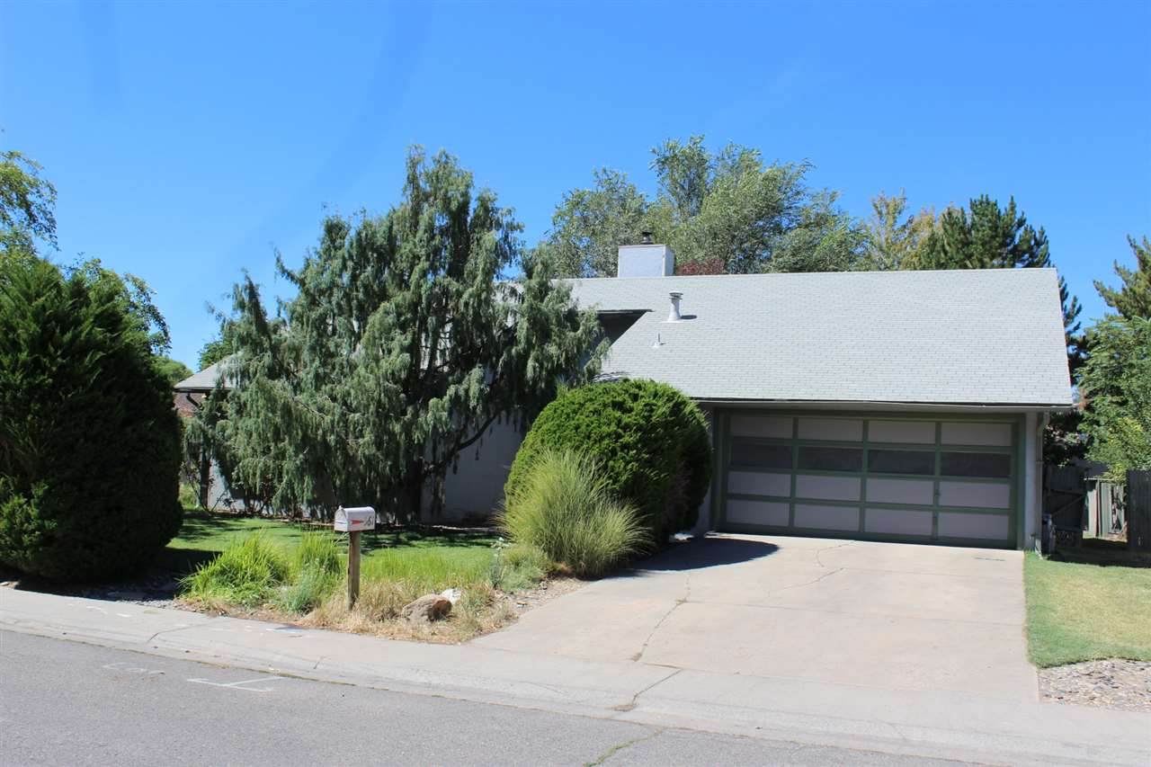 561 Peachwood Drive - Photo 1