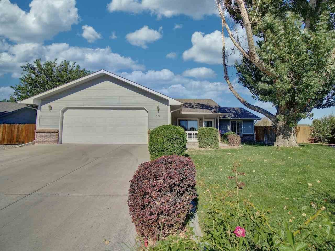 671 Chama Lane - Photo 1