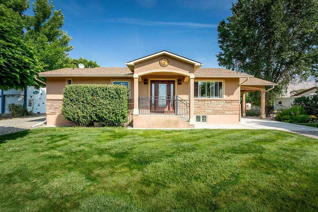 3596 G Road - Photo 1
