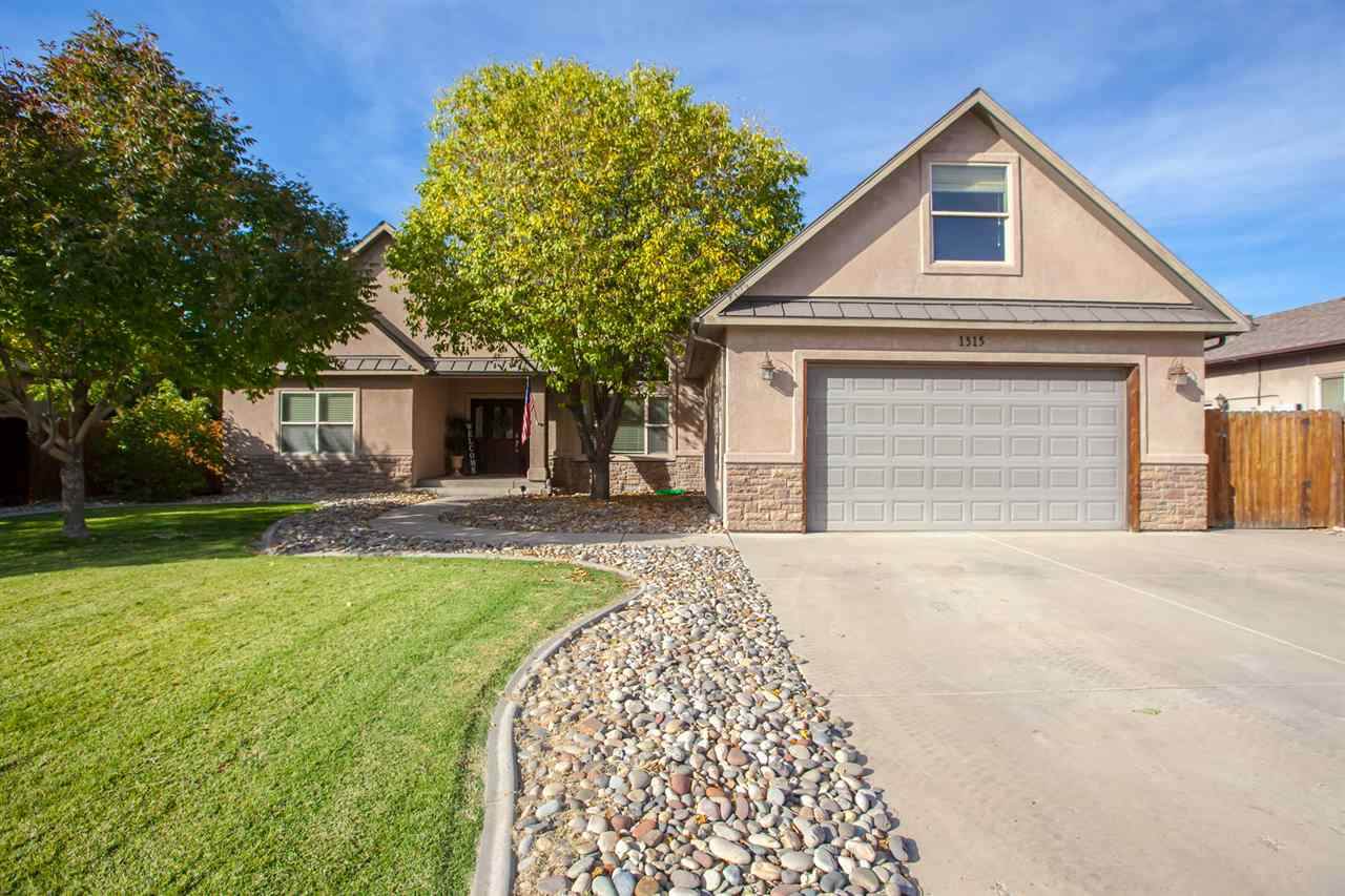 1315 Monument Court - Photo 1