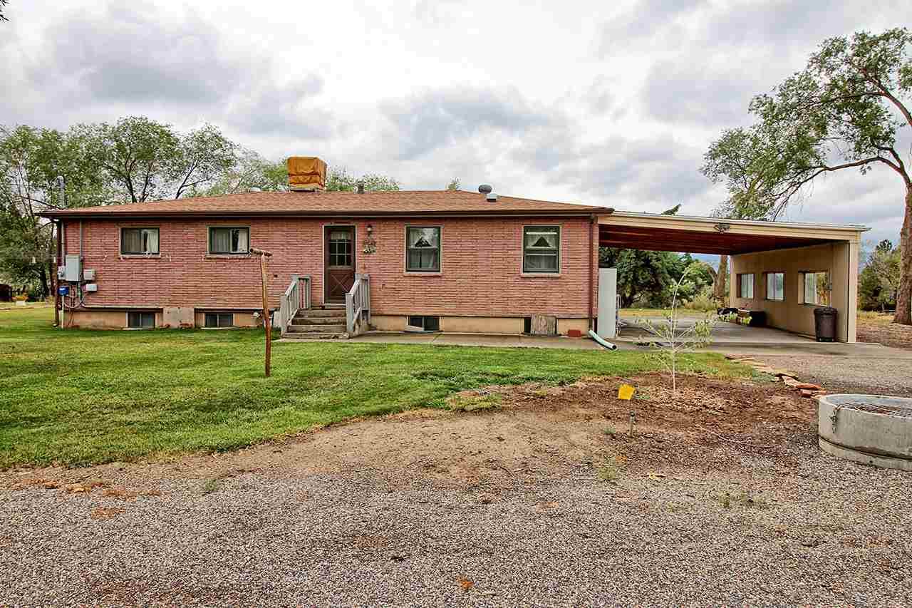 2641 Cottonwood Drive - Photo 1