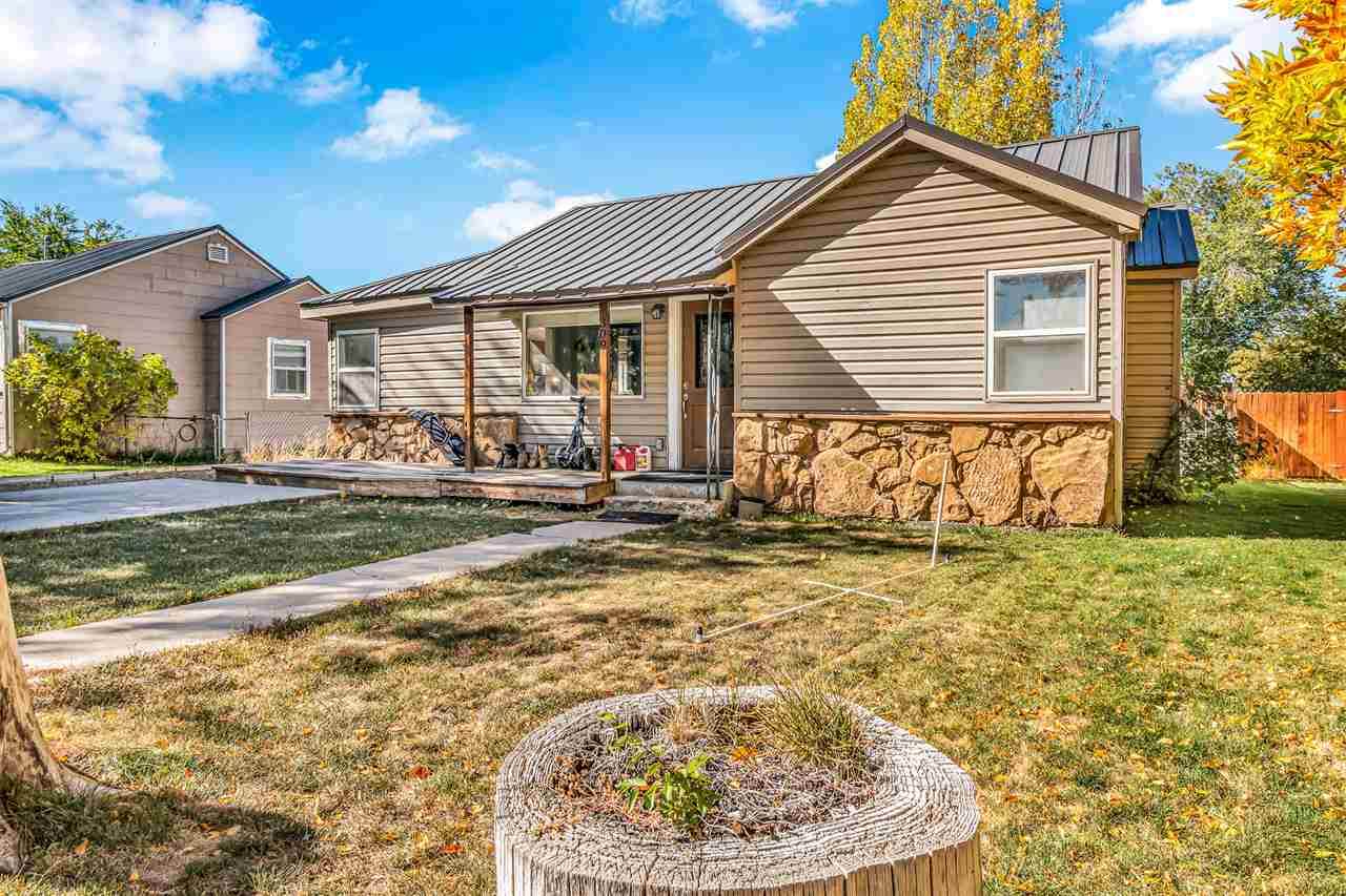 309 Grand Avenue - Photo 1