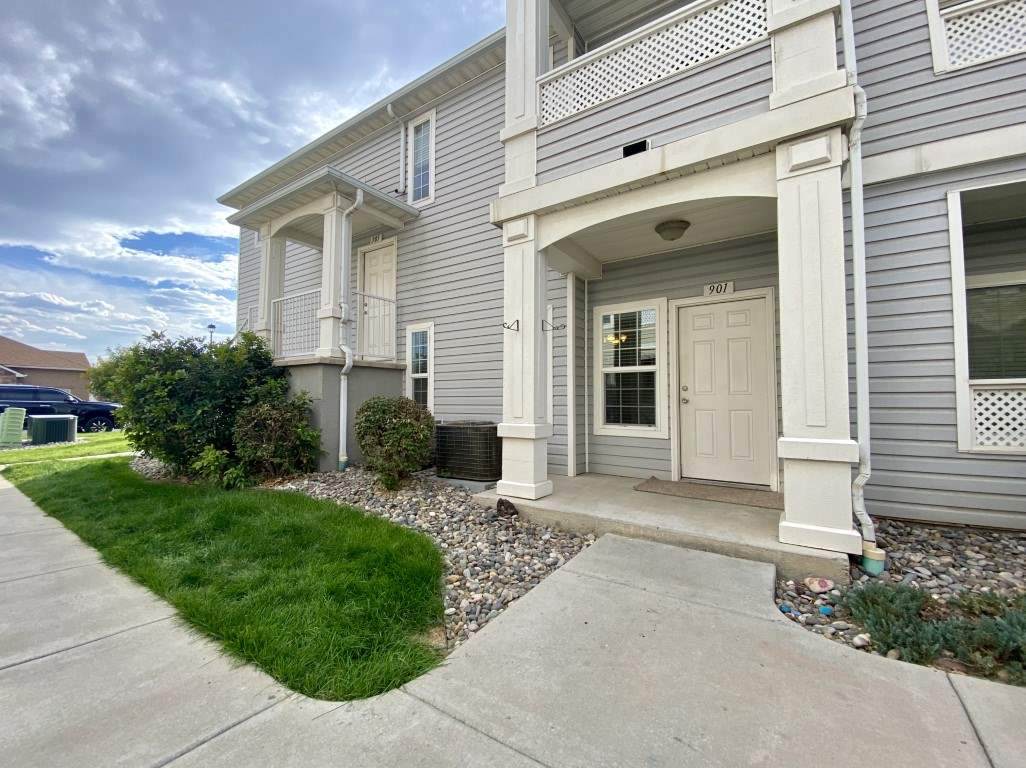 2462 Thunder Mountain Drive - Photo 1