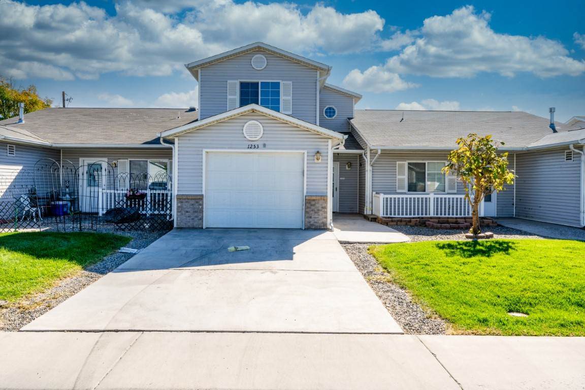 1253 Santa Clara Avenue - Photo 1