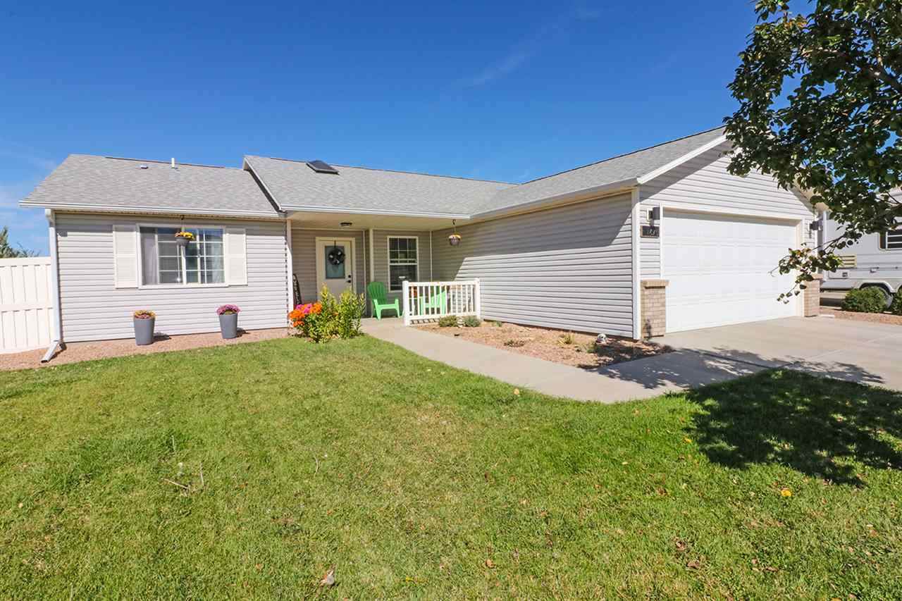 1675 Christopher Way - Photo 1