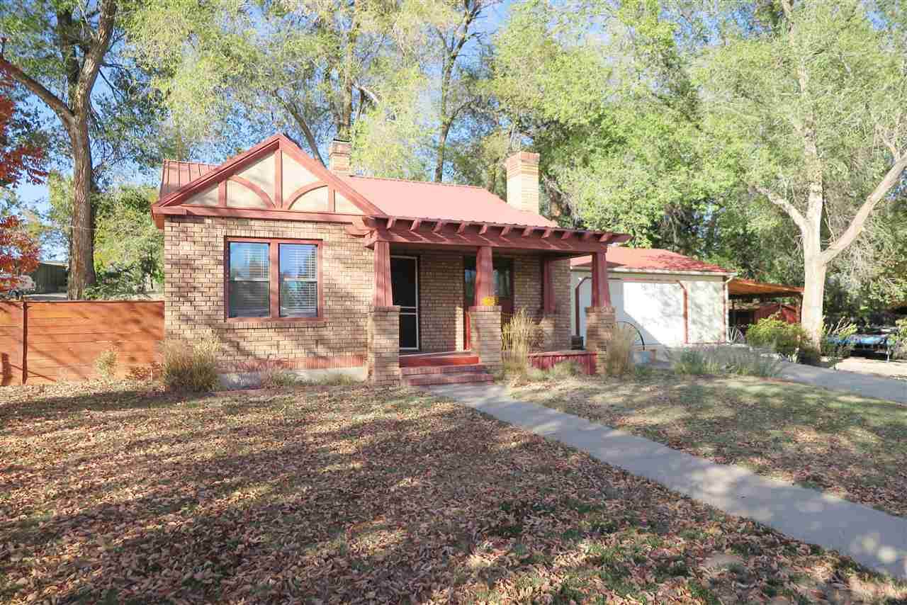 616 26 Road - Photo 1