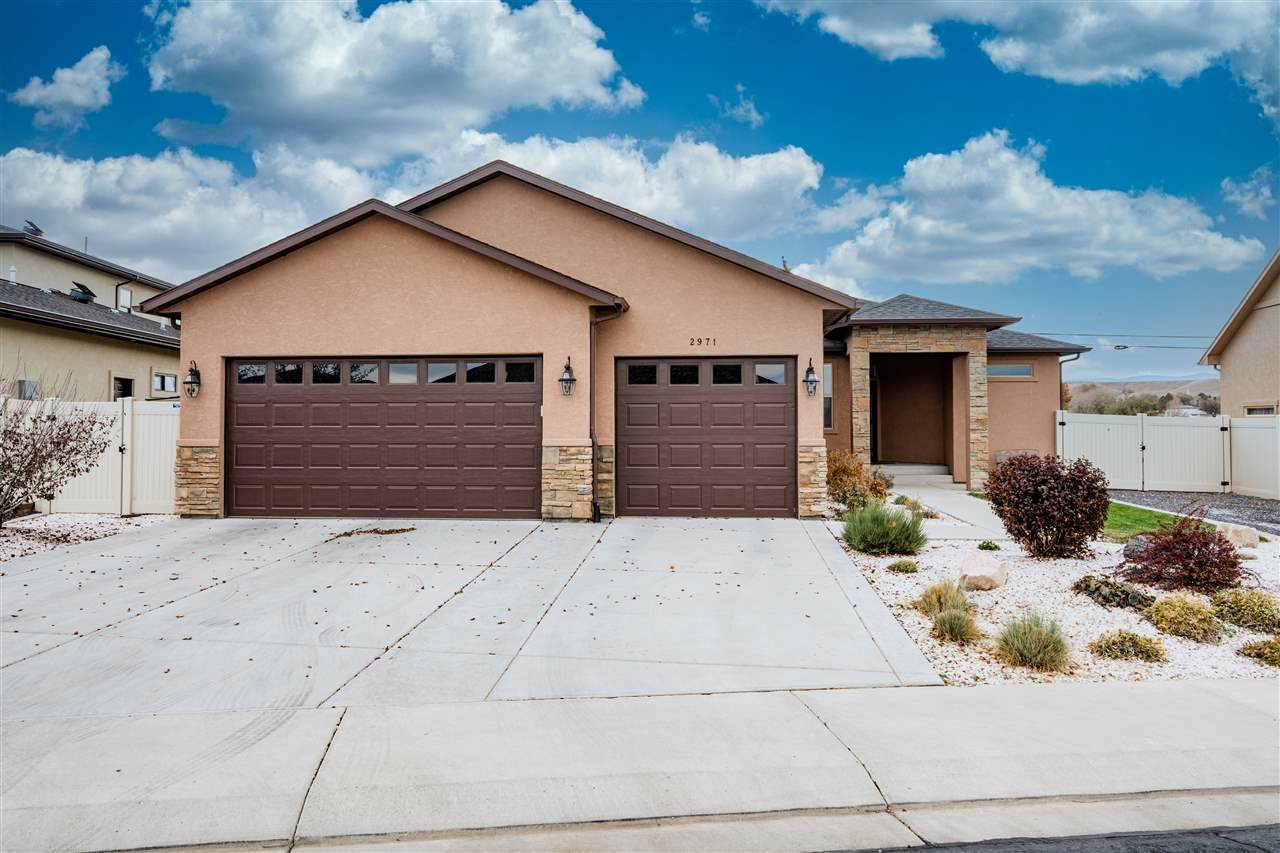 2971 Fairway View Drive - Photo 1