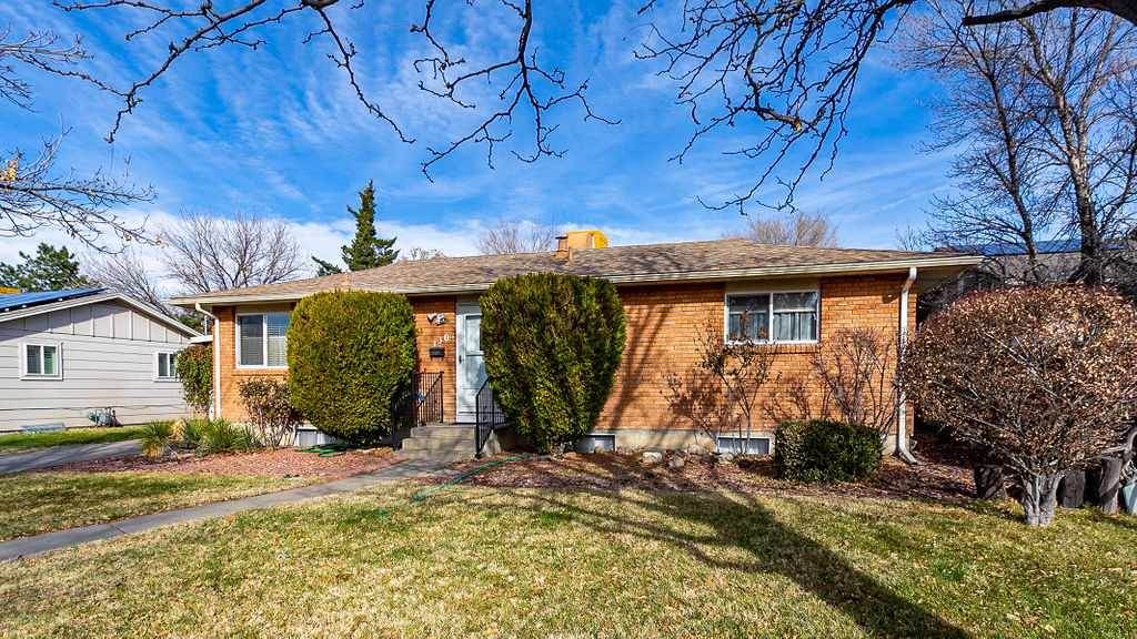 130 Kennedy Avenue - Photo 1