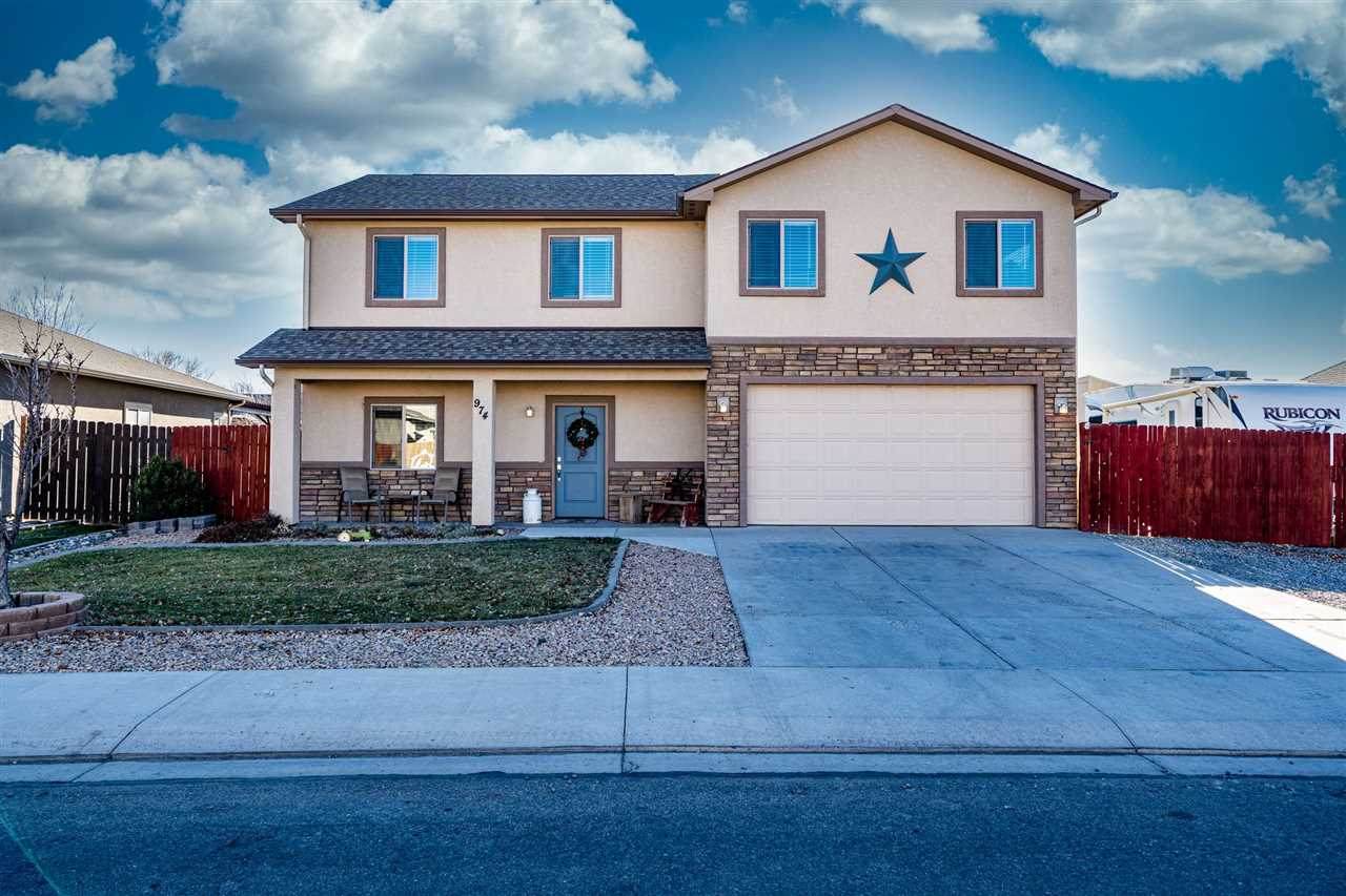 974 Moores Diamond Drive - Photo 1