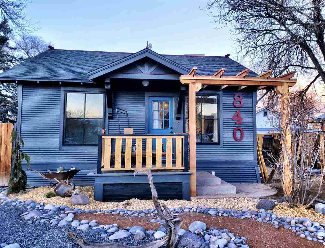 840 Hill Avenue - Photo 1