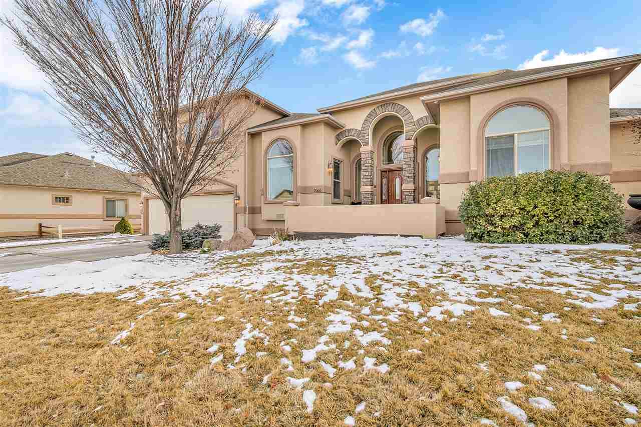 2065 Spur Cross Road - Photo 1